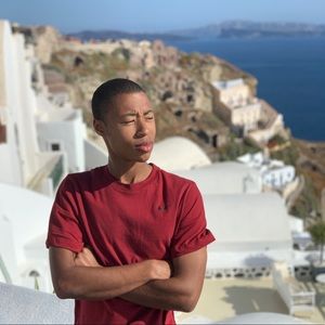 Meet your Posher, Wesley